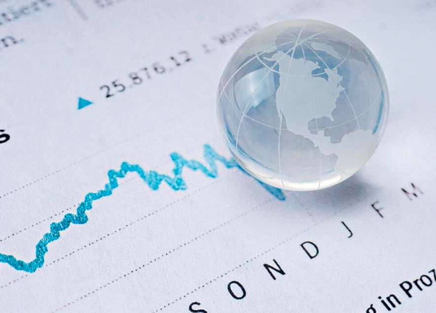 Traders Bet Against Aussie Dollar